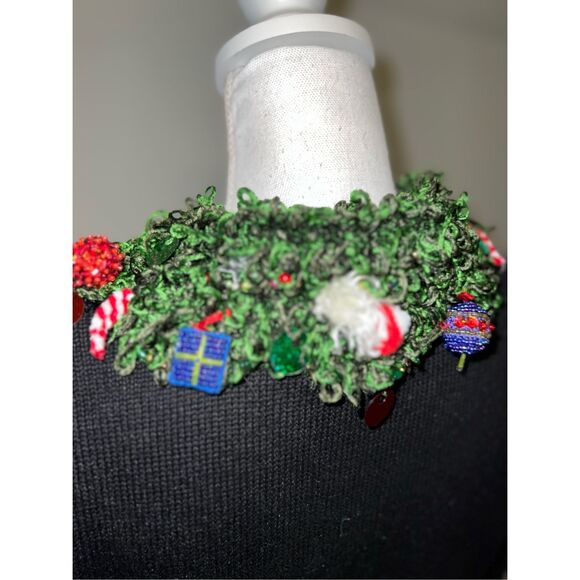 Women’s Holiday 3D buttons Christmas Sweater LARGE - Picture 10 of 12